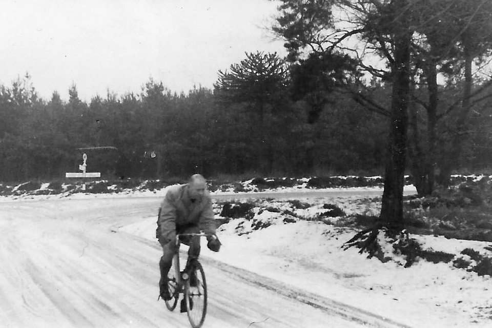 Tom near Winchfield, 22nd December 1946