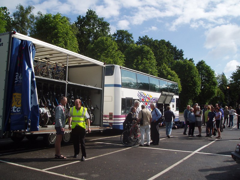 Loading the Bike Bus in Brewery Road car park
