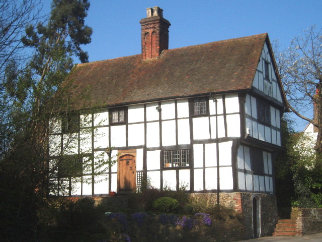 Compton White Hart